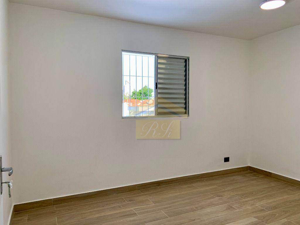 Sobrado à venda com 3 quartos, 240m² - Foto 22