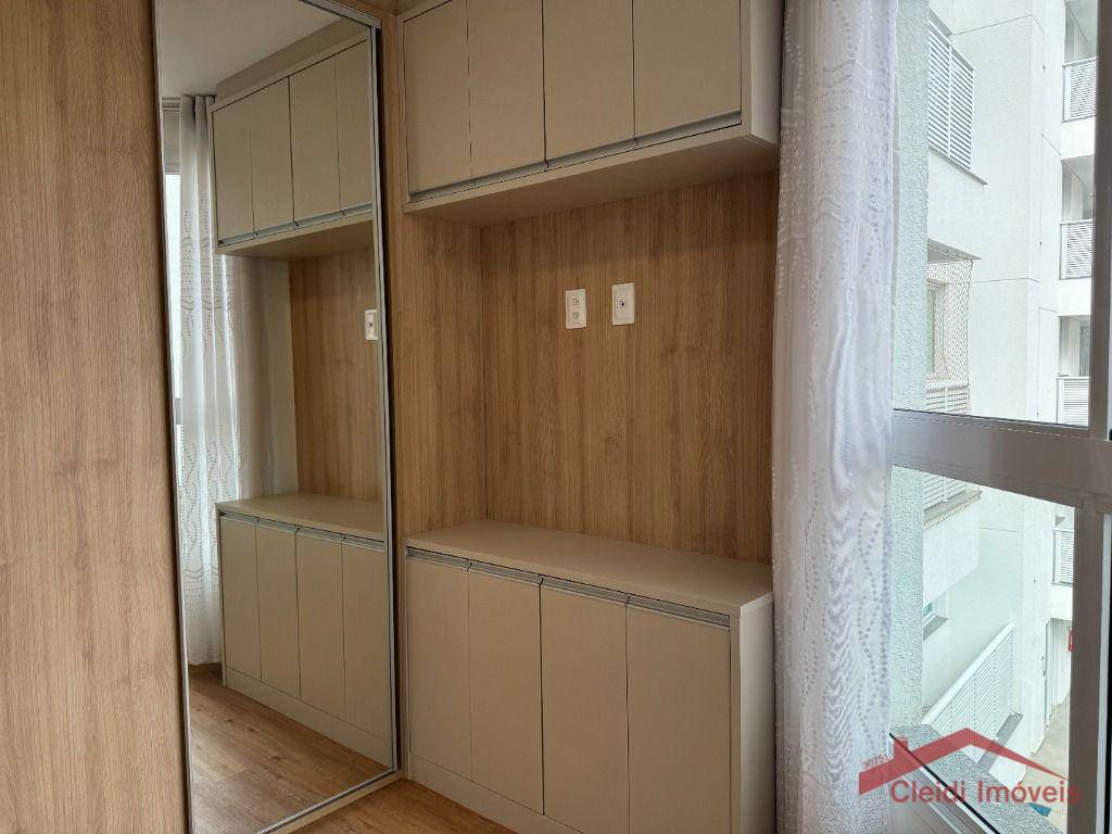 Apartamento para alugar com 2 quartos, 67m² - Foto 11