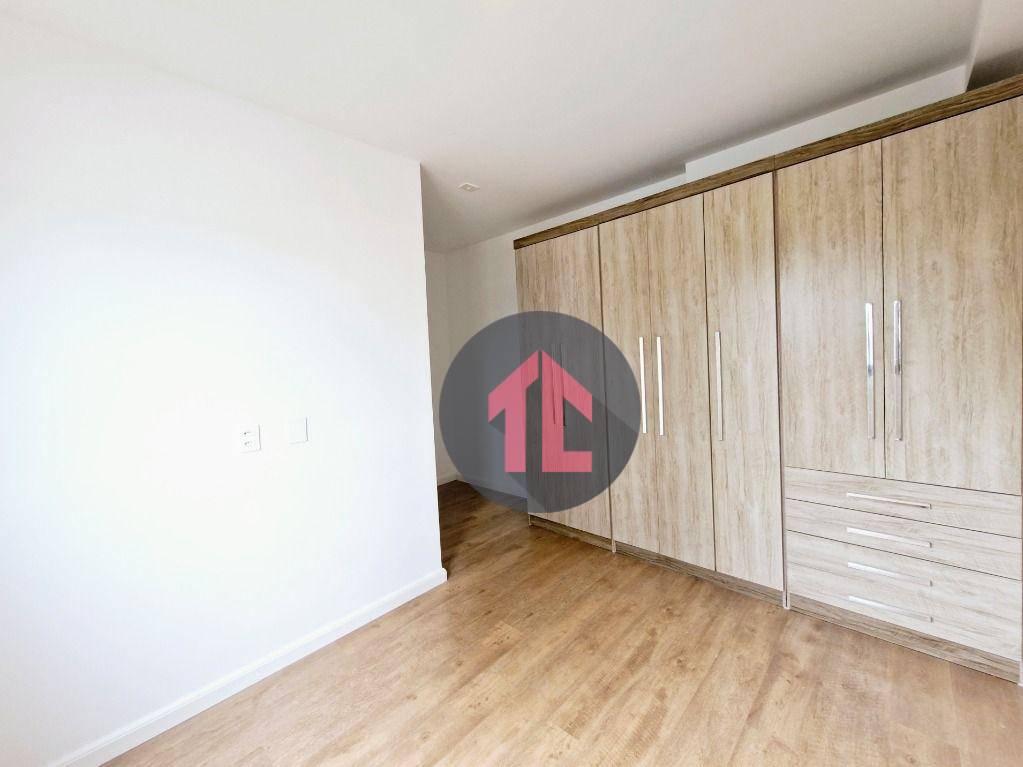 Apartamento para alugar com 3 quartos, 75m² - Foto 24