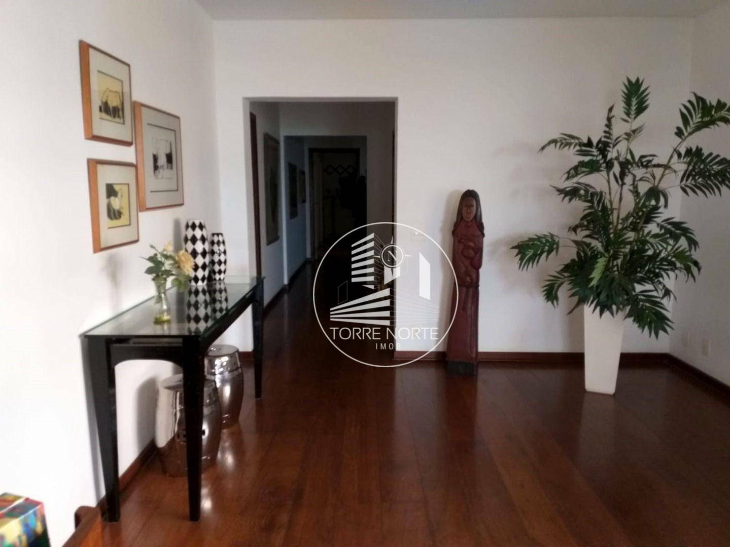 Apartamento à venda com 4 quartos, 236m² - Foto 6