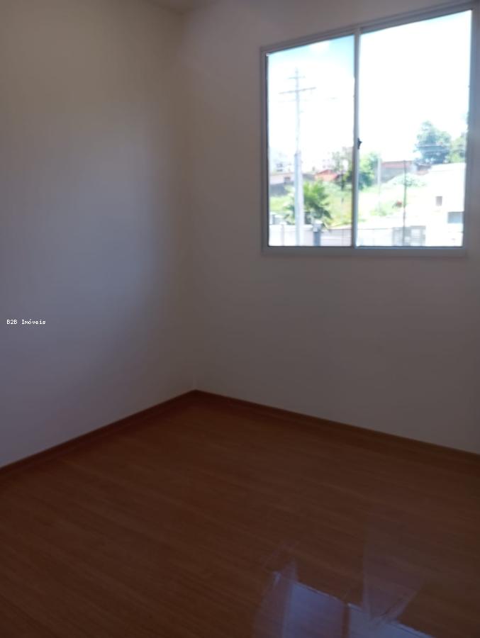 Apartamento à venda com 2 quartos, 42m² - Foto 14