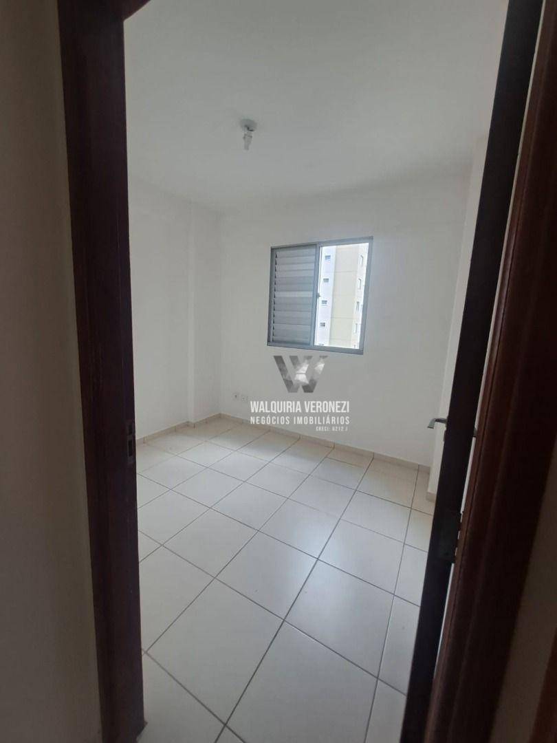 Apartamento à venda com 2 quartos, 50m² - Foto 4