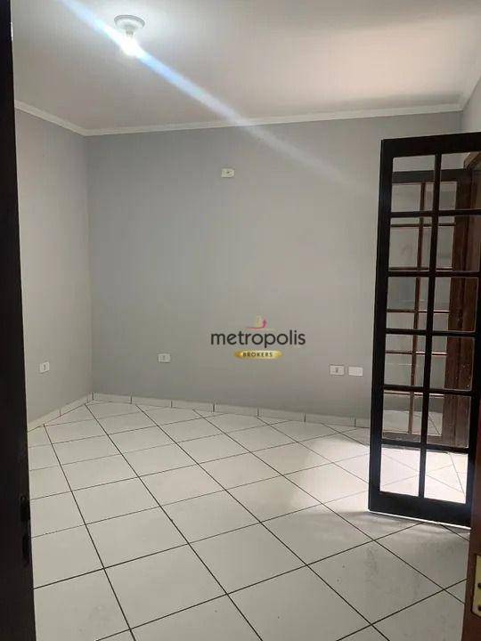 Sobrado para alugar com 4 quartos, 212m² - Foto 9