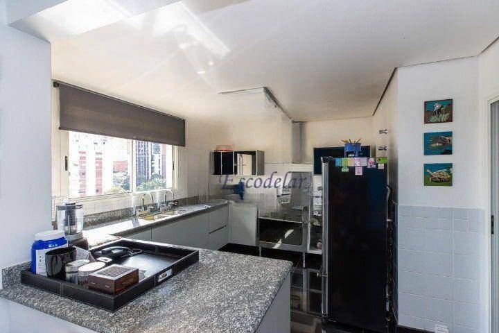 Apartamento à venda com 3 quartos, 276m² - Foto 15