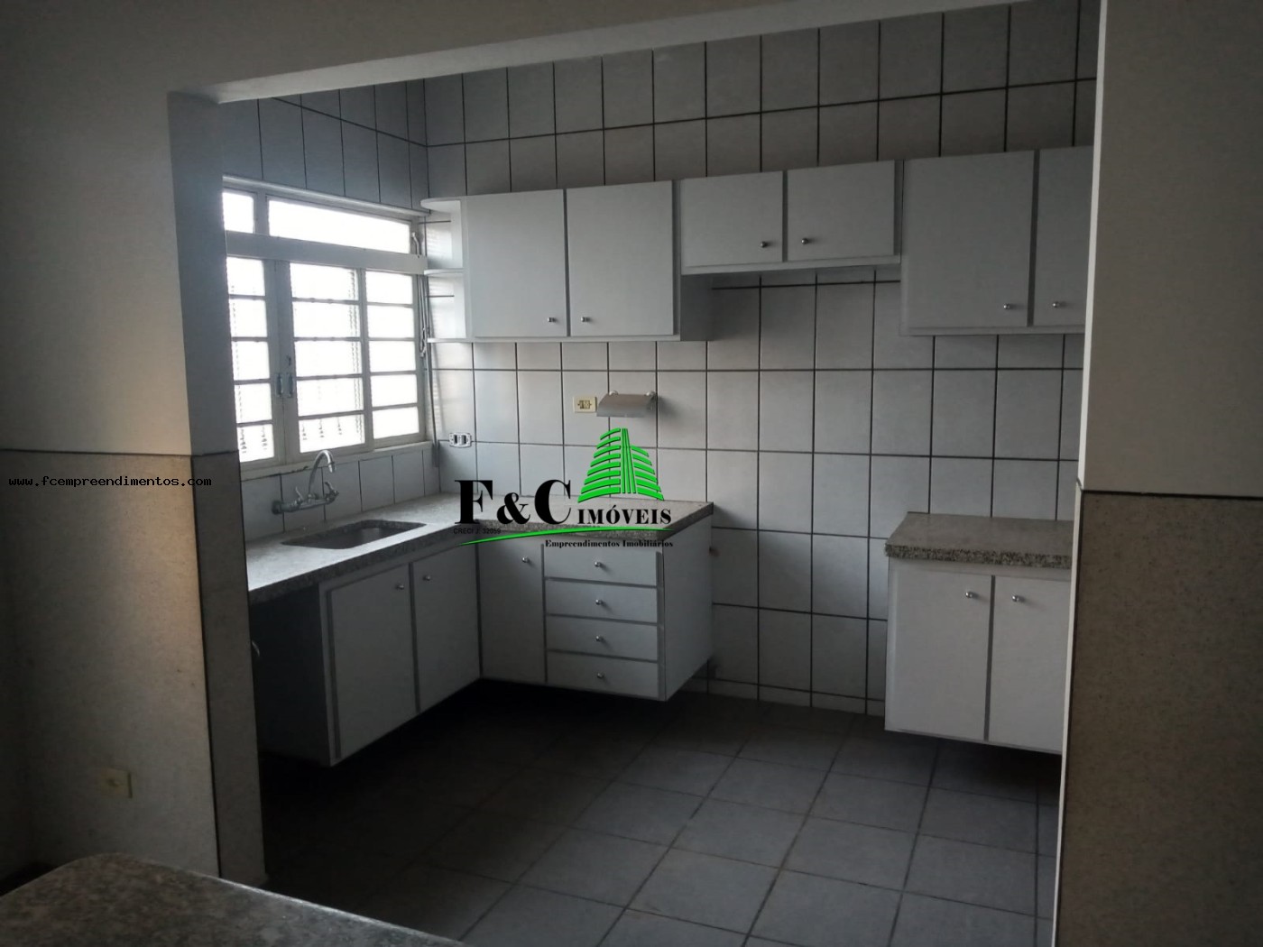 Casa para alugar com 3 quartos - Foto 4