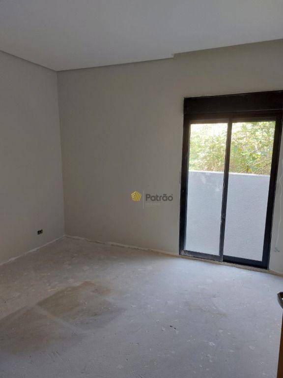 Sobrado à venda com 3 quartos, 200m² - Foto 18