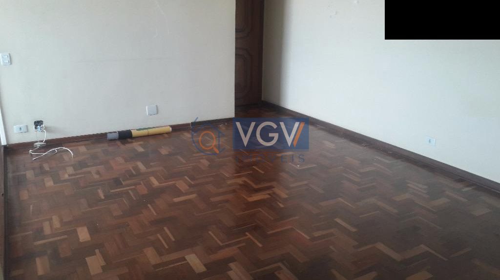 Apartamento à venda com 3 quartos, 100m² - Foto 3