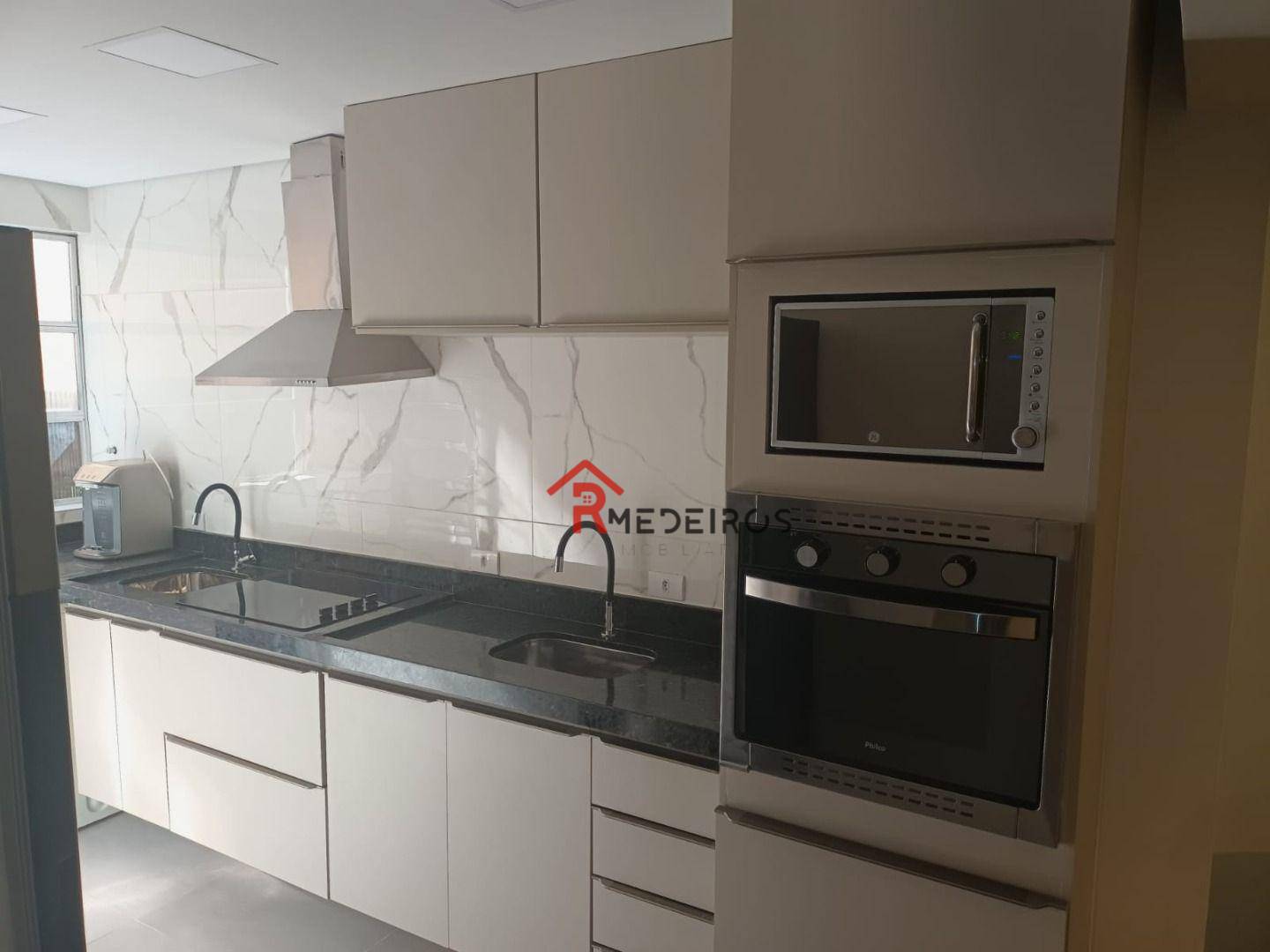 Apartamento à venda com 1 quarto, 45m² - Foto 3