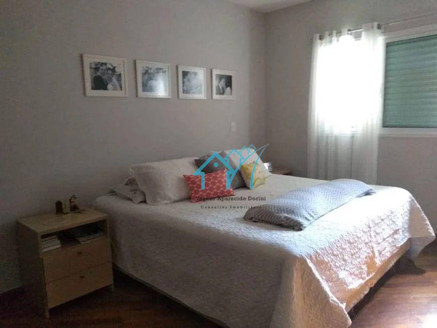 Apartamento para alugar com 4 quartos, 246m² - Foto 9