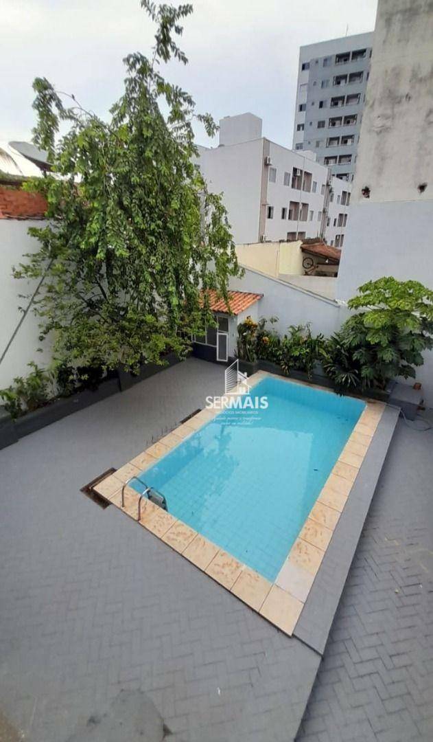 Casa à venda com 6 quartos, 730m² - Foto 19