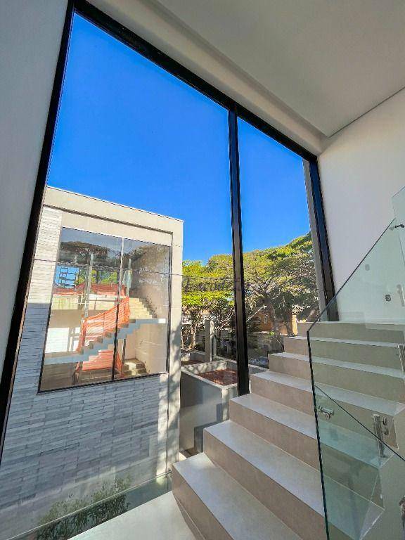 Casa à venda com 4 quartos, 635m² - Foto 21