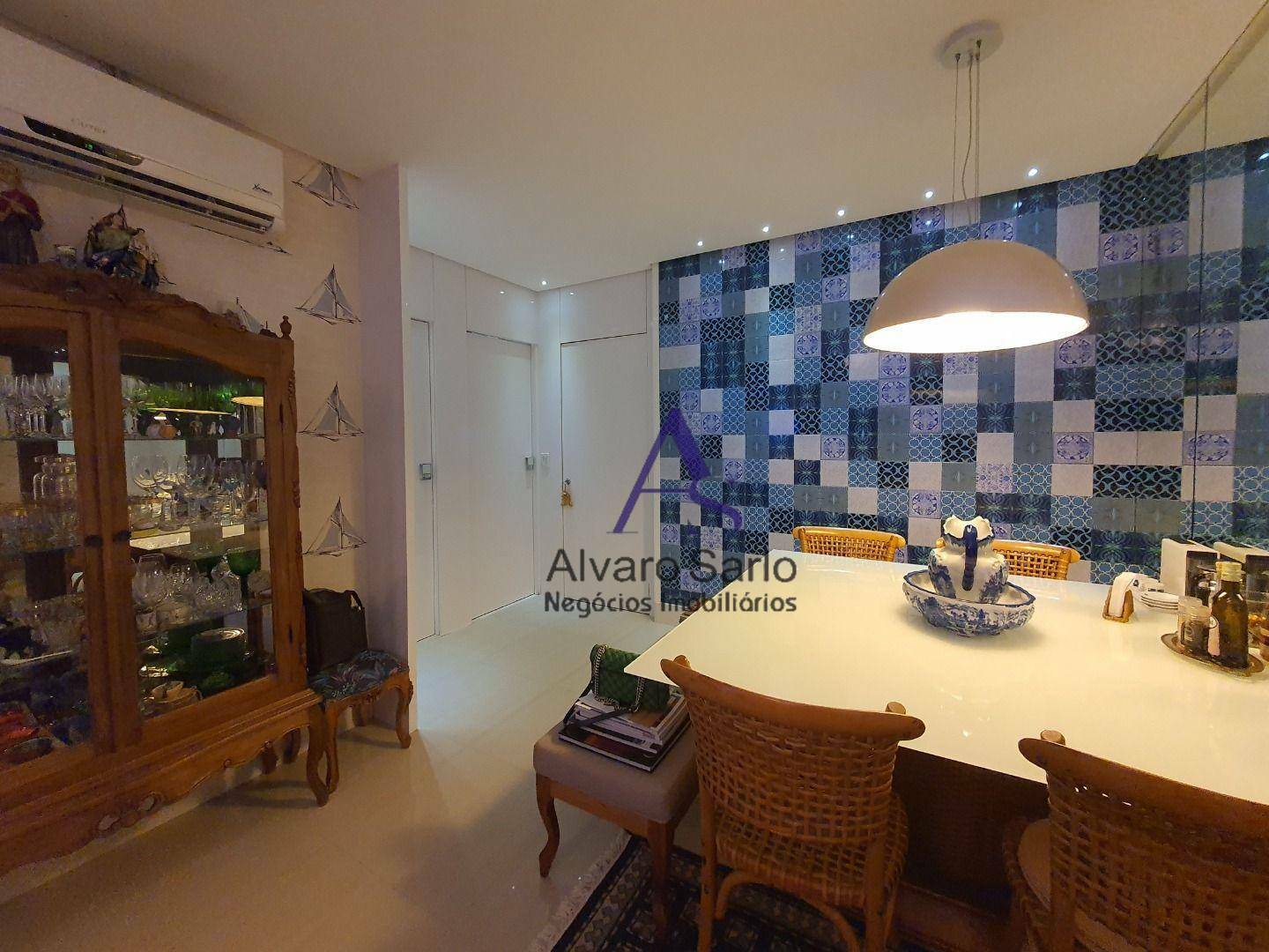 Apartamento à venda com 3 quartos, 115m² - Foto 3