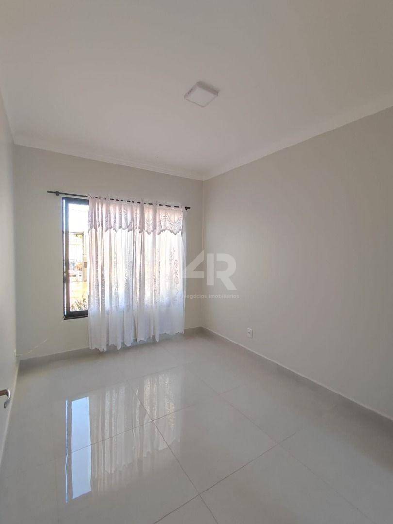 Casa à venda com 3 quartos, 80m² - Foto 3