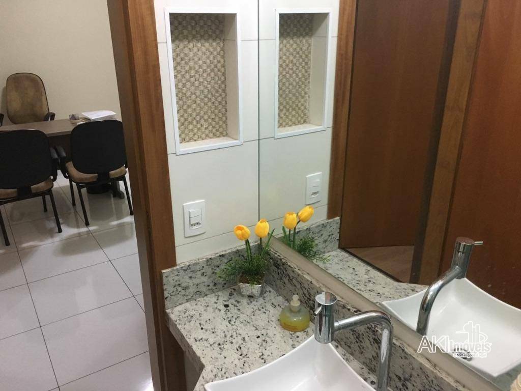 Casa à venda com 3 quartos, 134m² - Foto 19