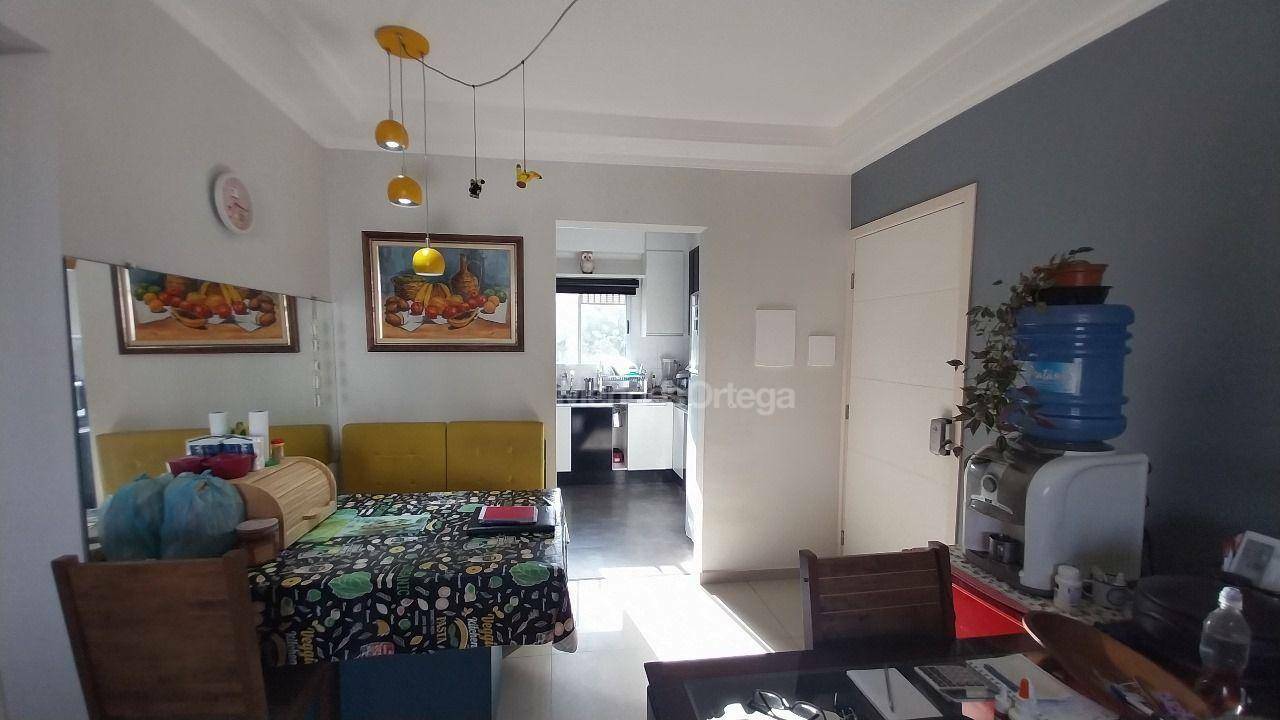 Apartamento à venda com 2 quartos, 64m² - Foto 9