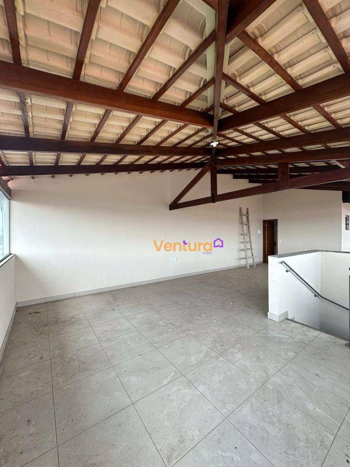 Casa à venda com 5 quartos, 230m² - Foto 20
