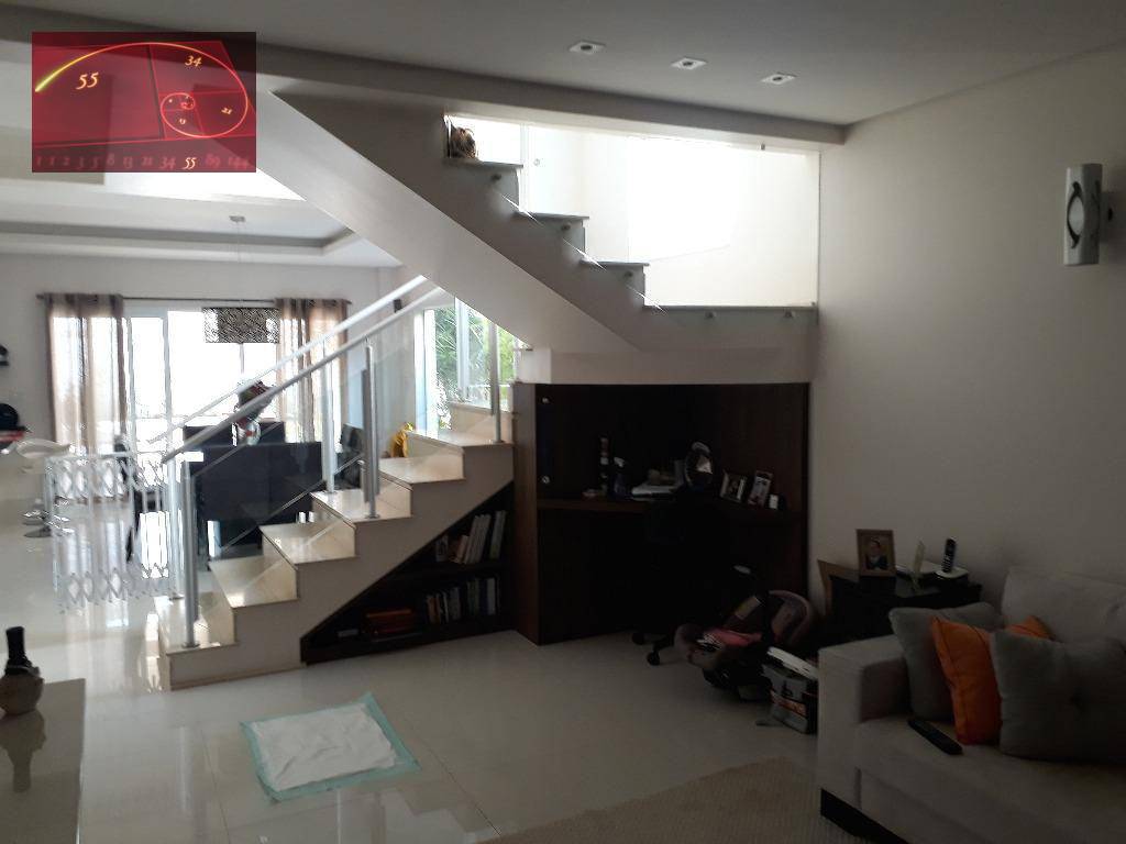 Casa à venda com 3 quartos, 235m² - Foto 15