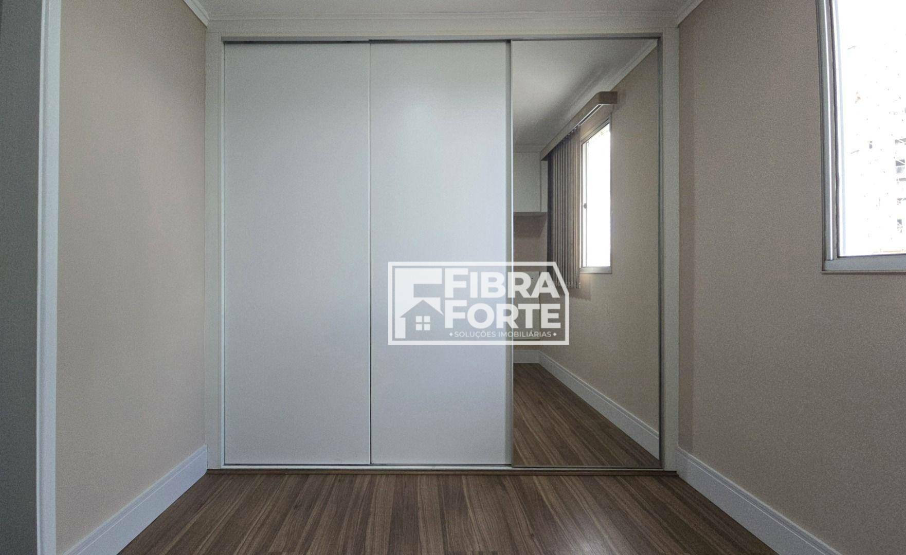 Apartamento para alugar com 3 quartos, 121m² - Foto 47