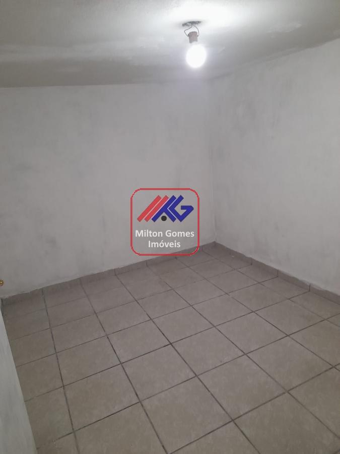 Casa à venda com 2 quartos, 100m² - Foto 17