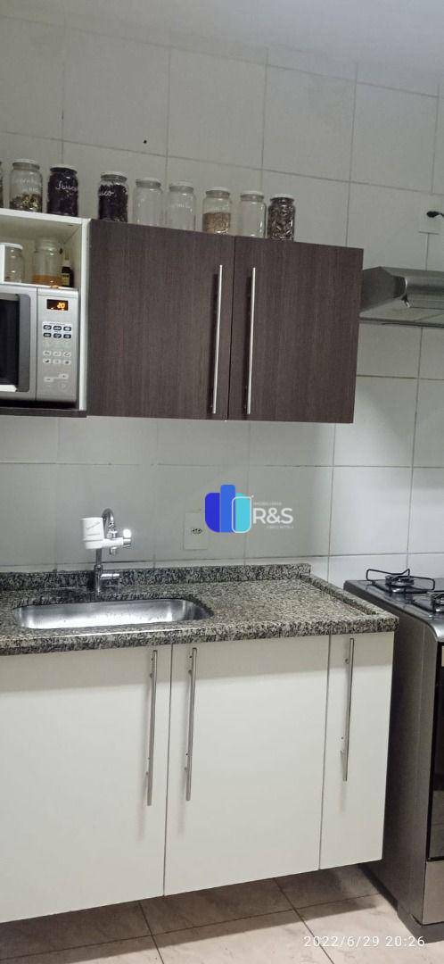 Apartamento à venda com 2 quartos, 54m² - Foto 17