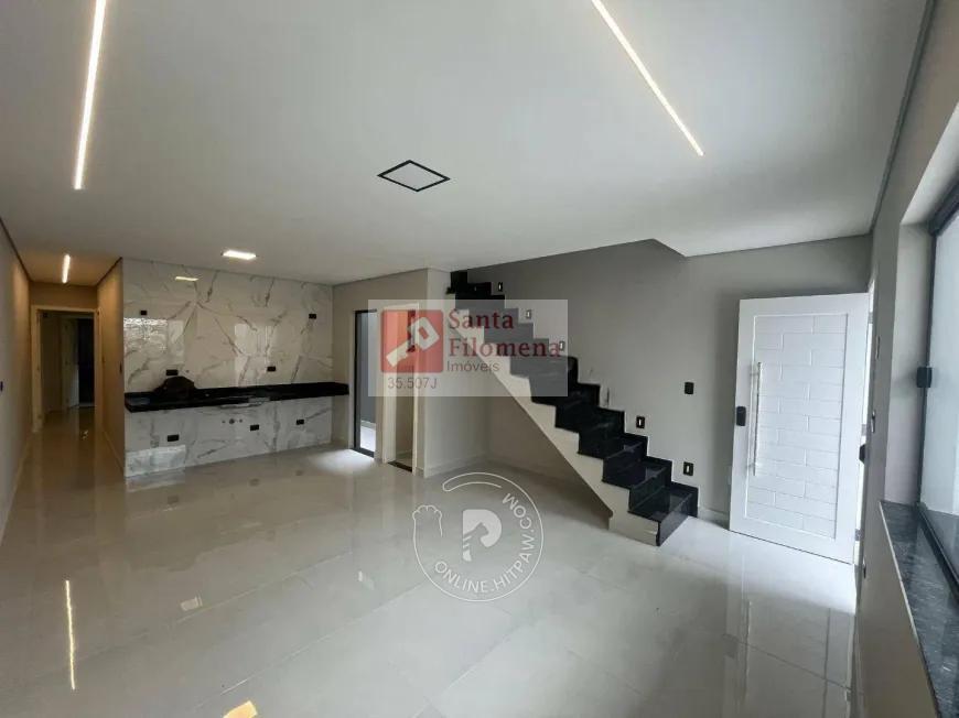 Sobrado à venda com 3 quartos, 150m² - Foto 1