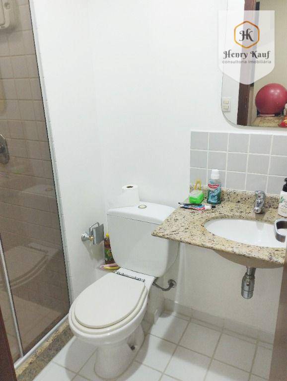 Apartamento à venda com 1 quarto, 57m² - Foto 18