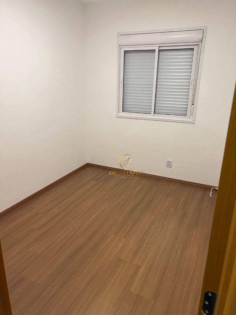 Apartamento para alugar com 3 quartos, 65m² - Foto 5