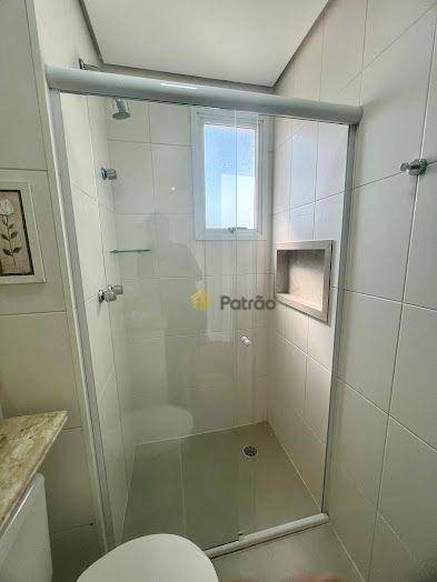 Apartamento à venda com 3 quartos, 74m² - Foto 18