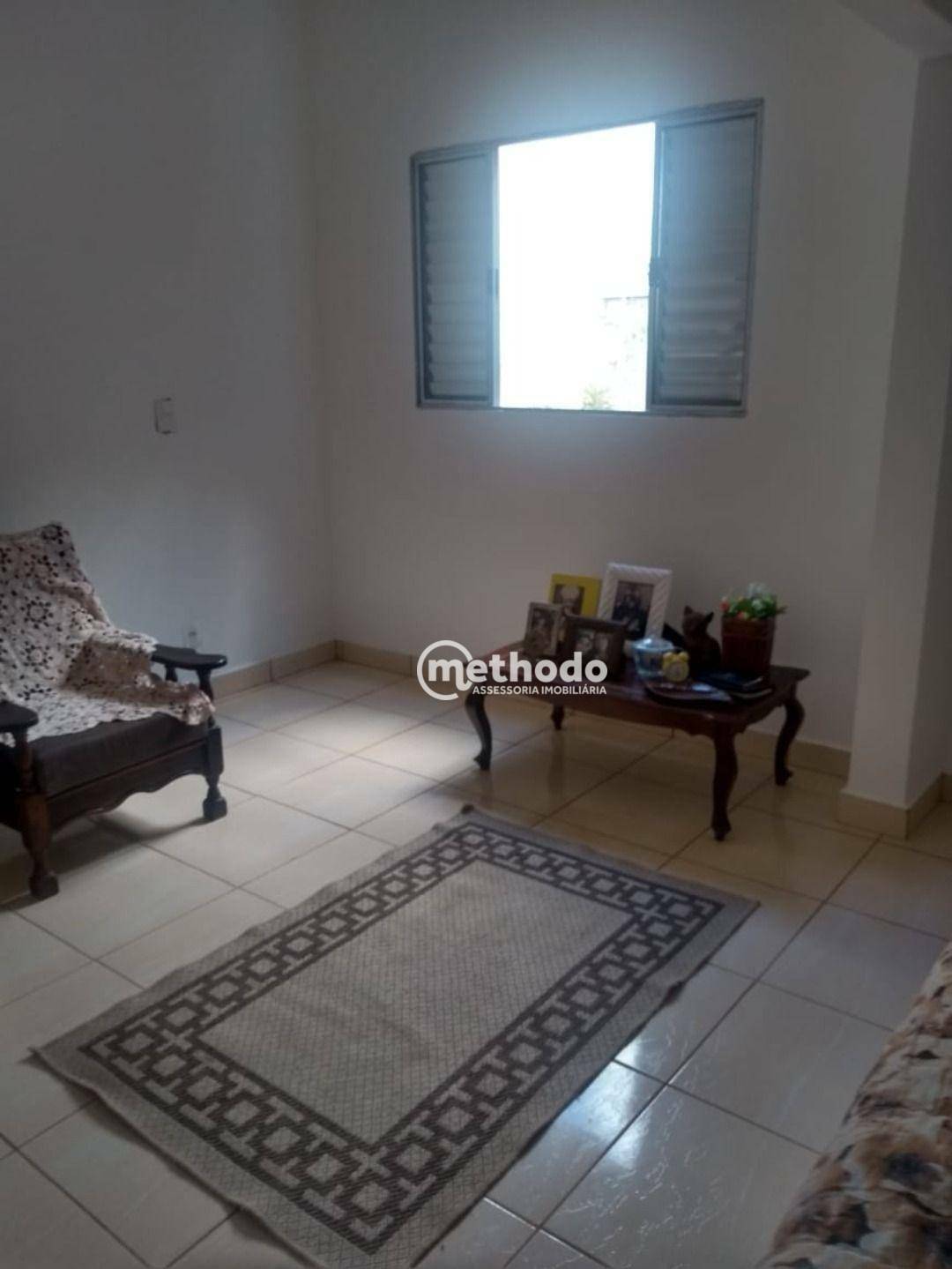 Casa à venda com 4 quartos, 200m² - Foto 17