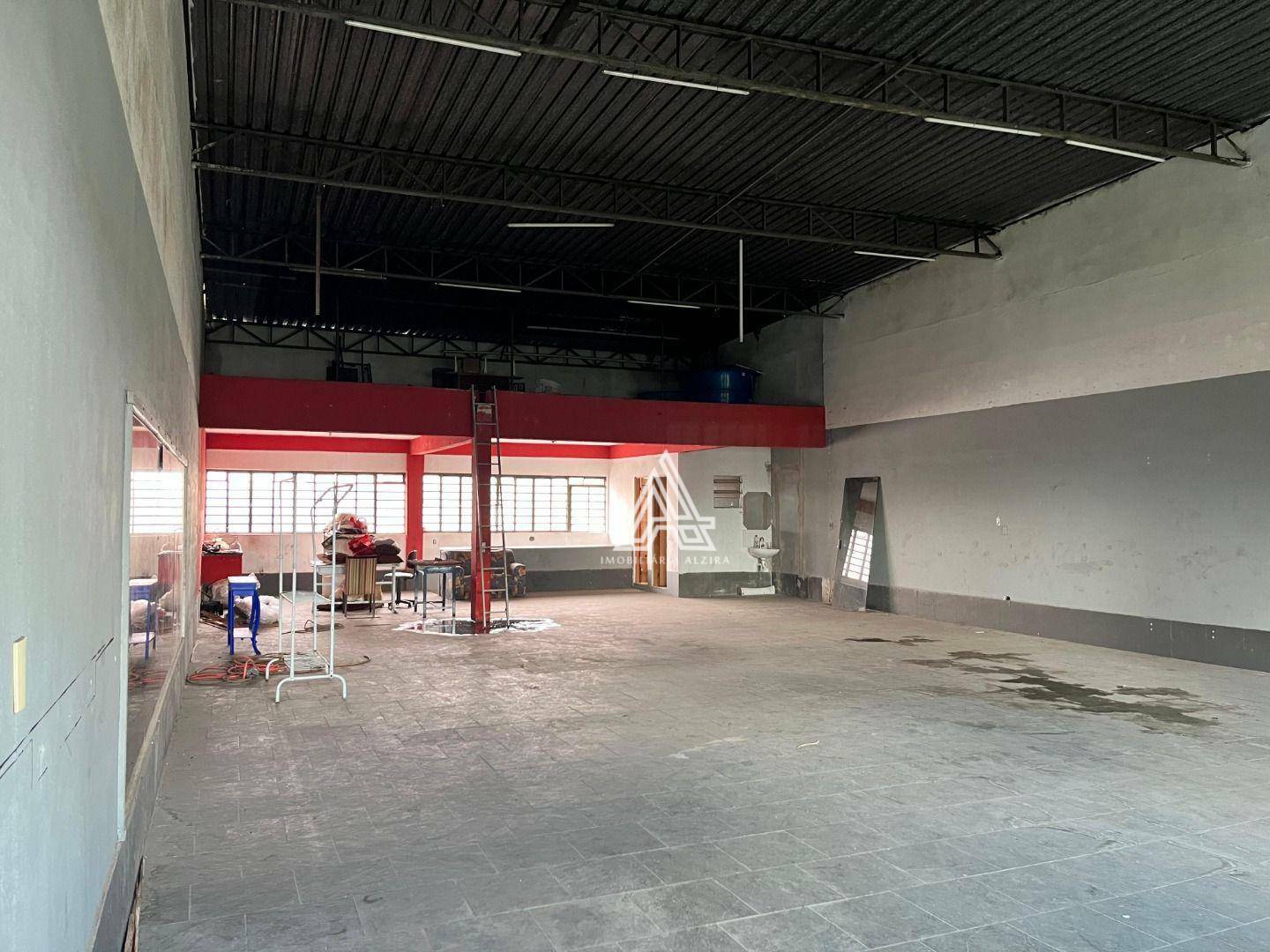 Loja-Salão para alugar, 180m² - Foto 21