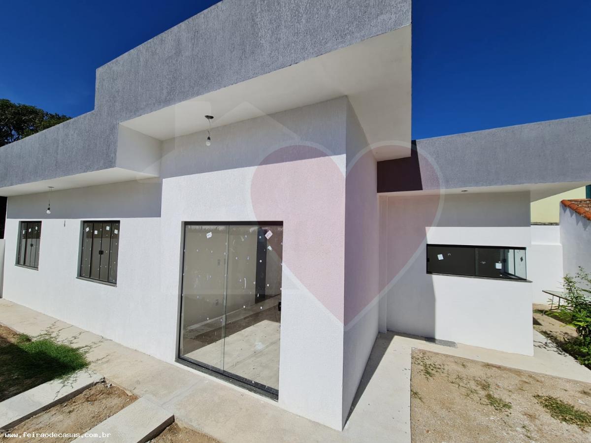 Casa à venda com 3 quartos, 77m² - Foto 2