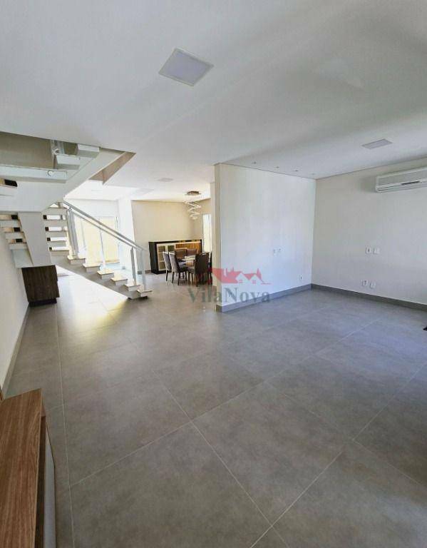 Casa de Condomínio para alugar com 3 quartos, 167m² - Foto 4