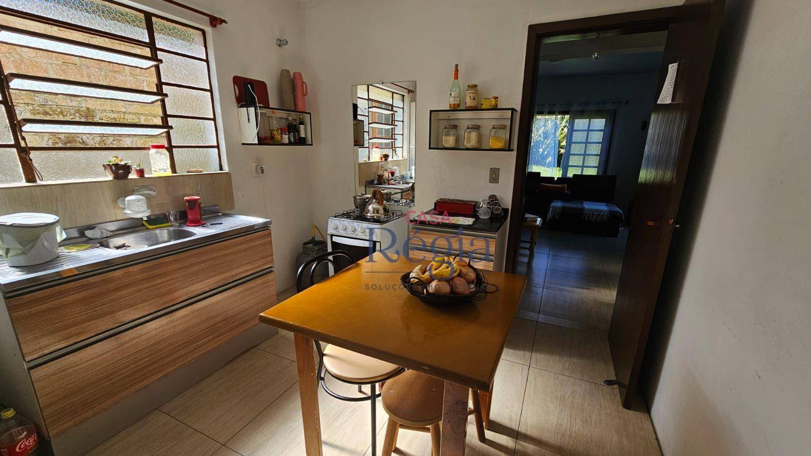 Casa à venda e aluguel com 3 quartos, 190m² - Foto 12