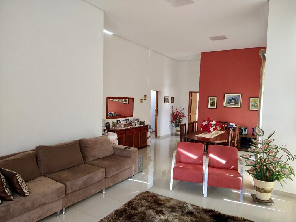 Casa à venda com 3 quartos, 230m² - Foto 6