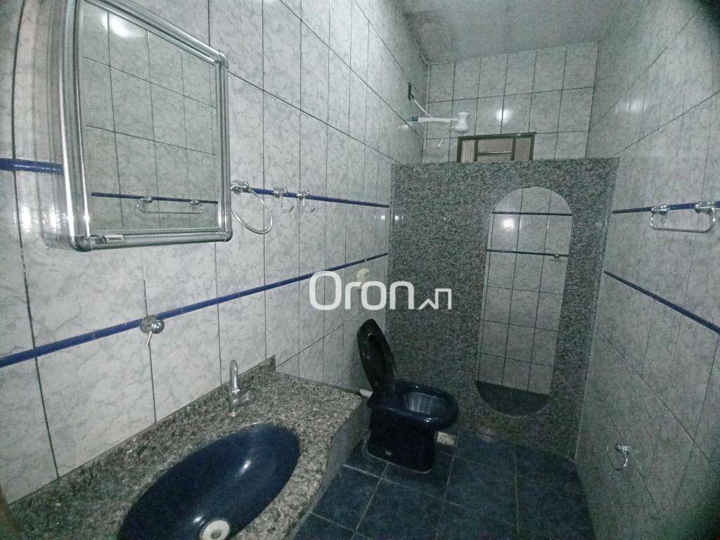 Sobrado à venda com 2 quartos, 290m² - Foto 8