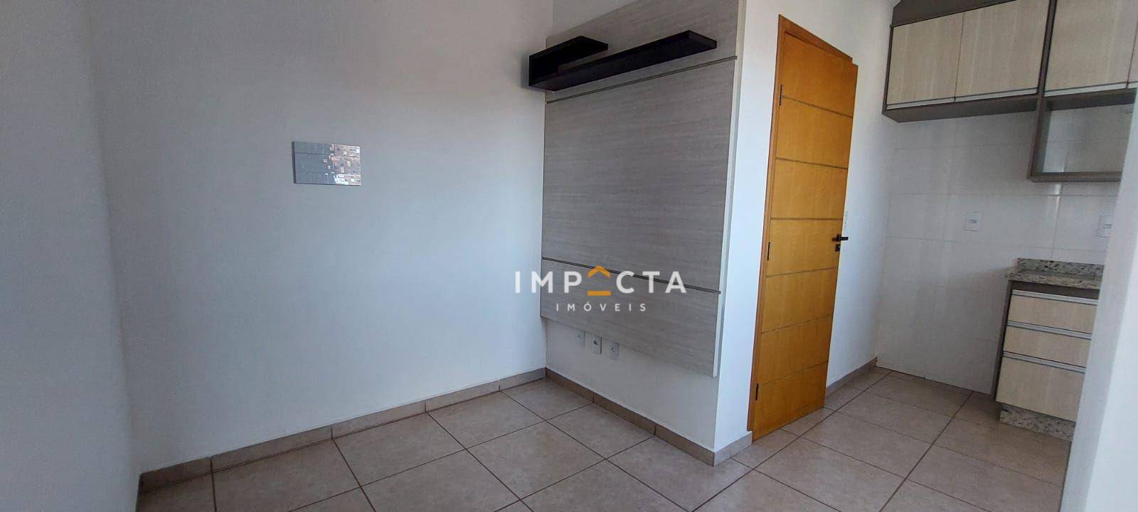 Apartamento à venda com 2 quartos, 43m² - Foto 2