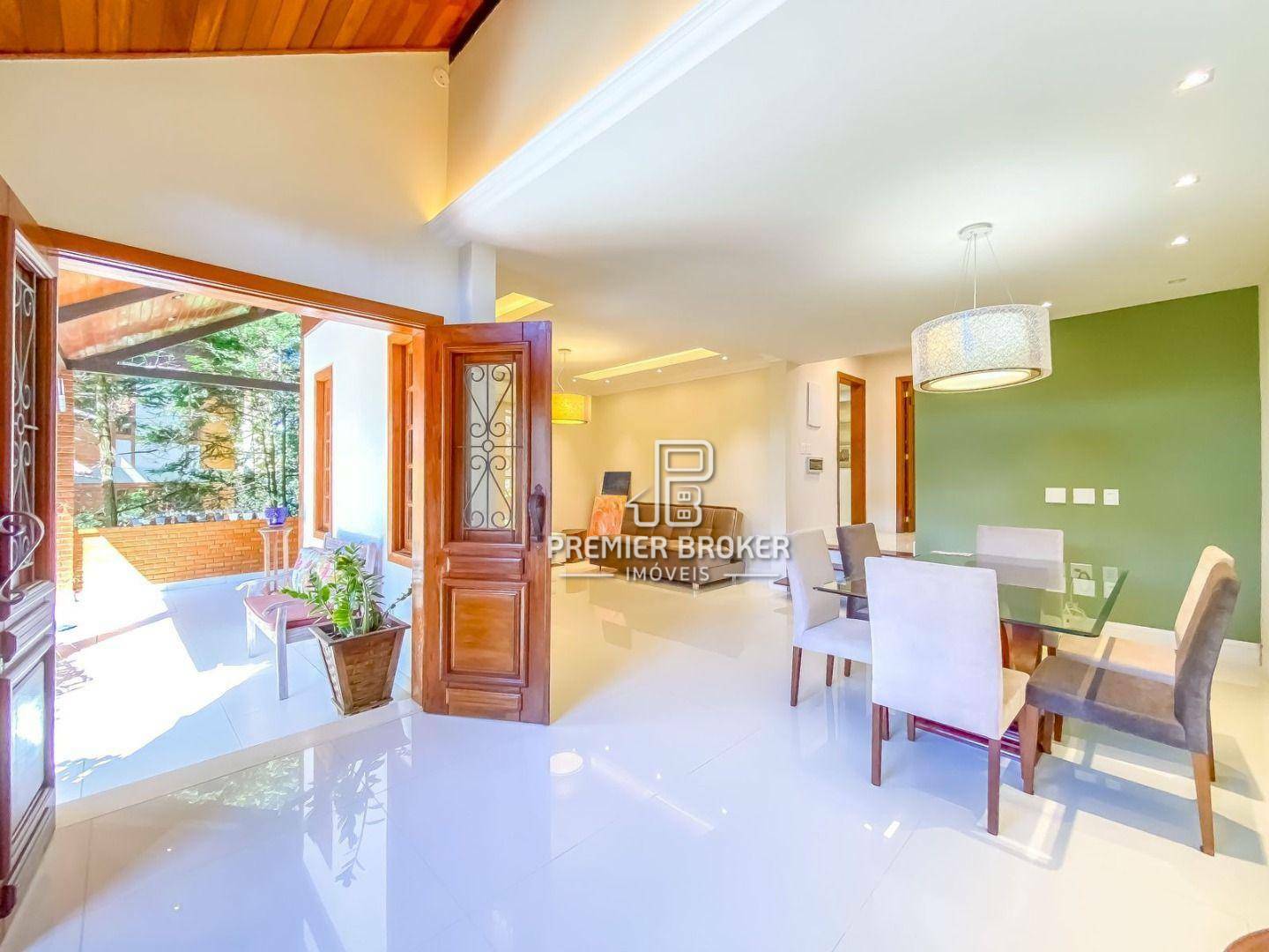 Casa de Condomínio à venda com 5 quartos, 193m² - Foto 5