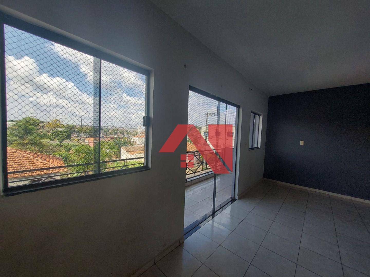 Casa para alugar com 2 quartos, 90m² - Foto 15