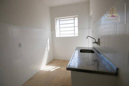 Apartamento à venda com 2 quartos, 86m² - Foto 13