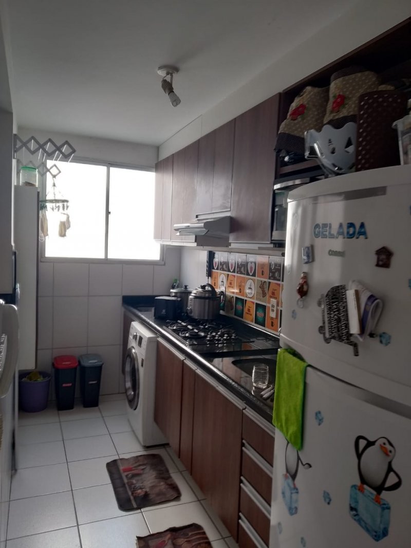 Apartamento à venda com 2 quartos, 48m² - Foto 10