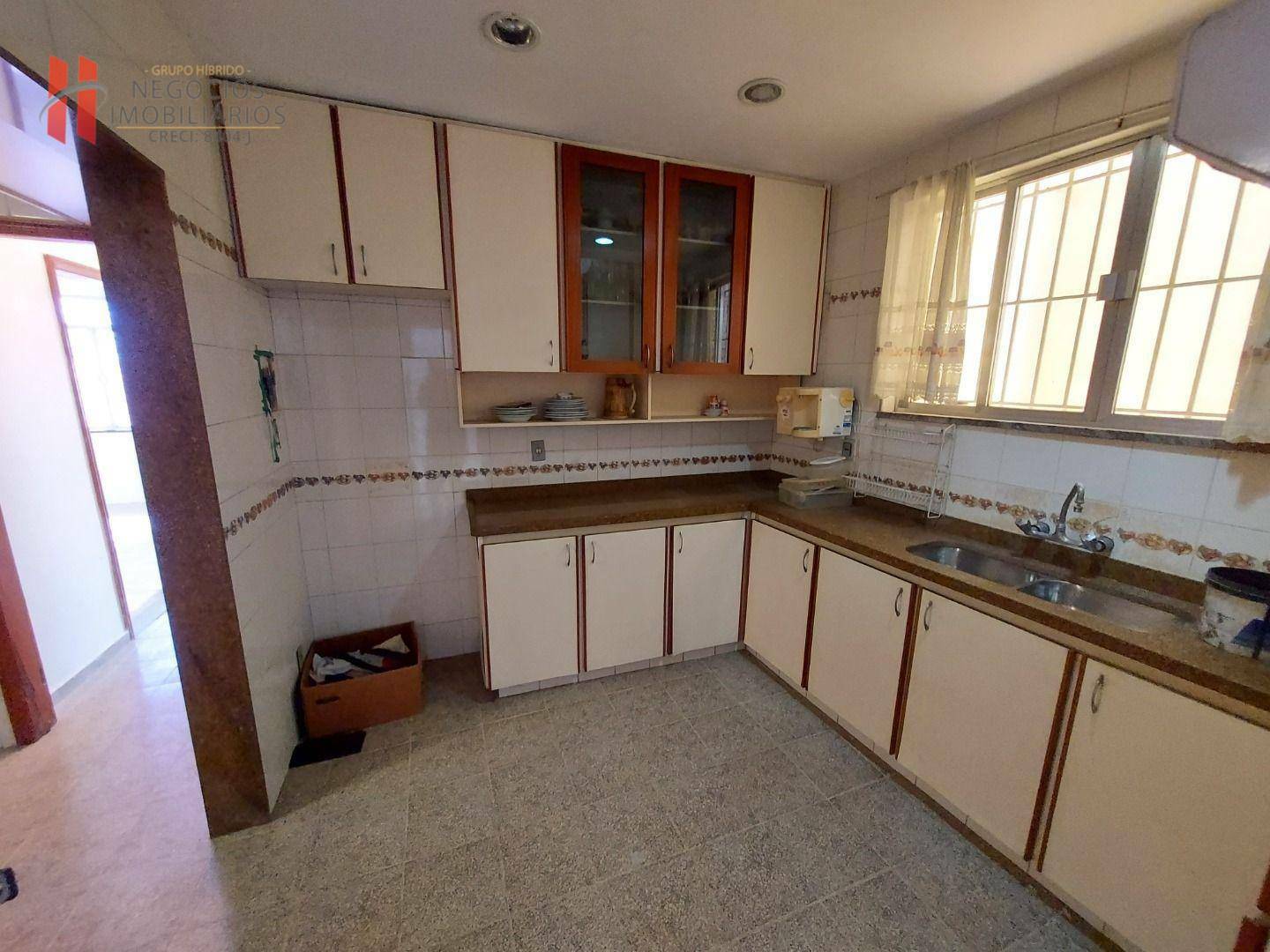 Casa à venda com 5 quartos, 300m² - Foto 23