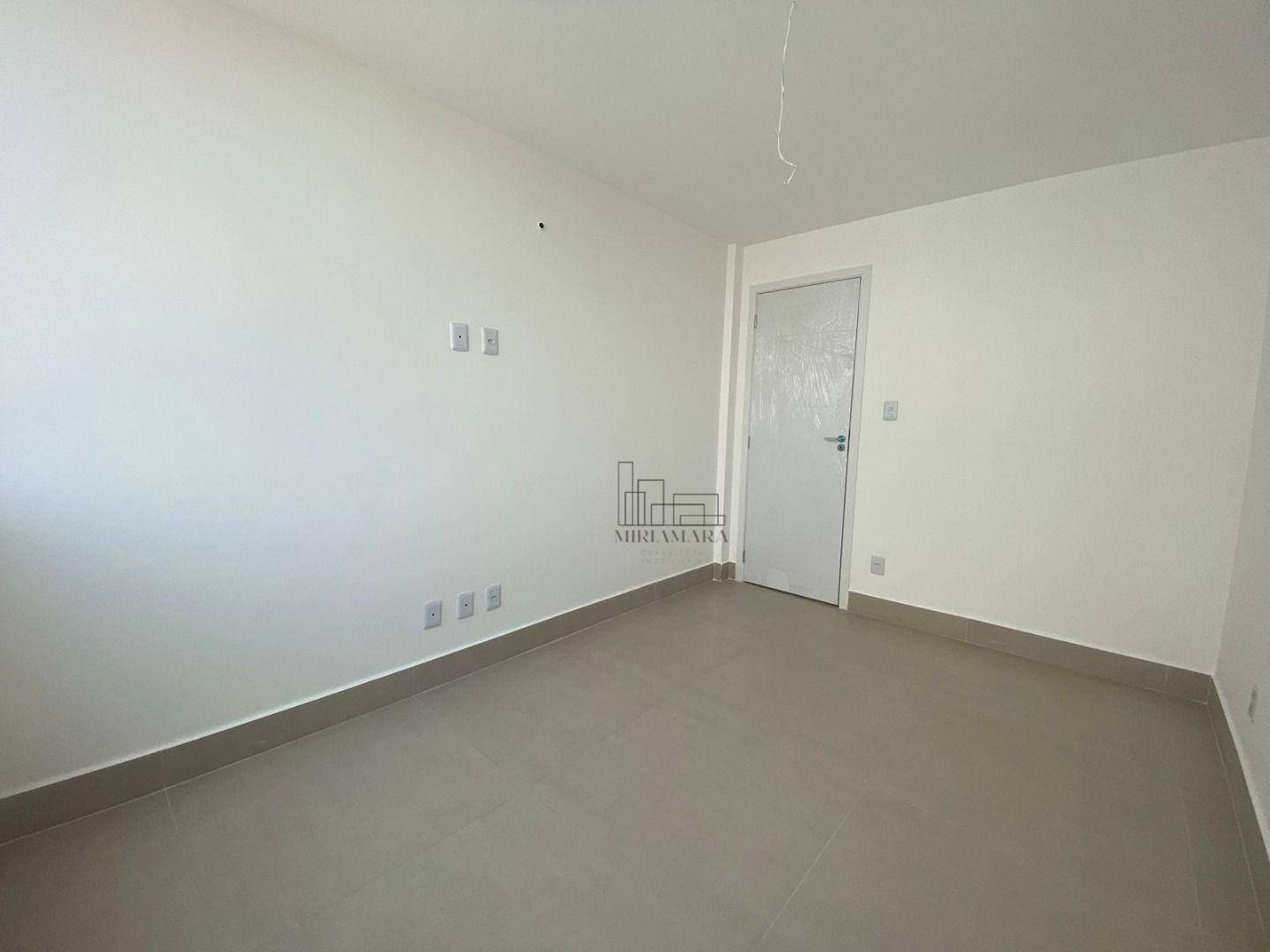 Apartamento à venda com 3 quartos, 99m² - Foto 12