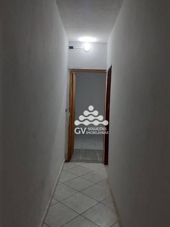 Casa à venda com 4 quartos, 125m² - Foto 16