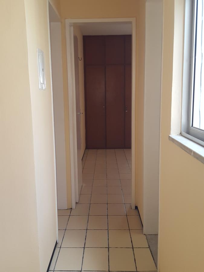 Apartamento para alugar com 2 quartos, 85m² - Foto 18