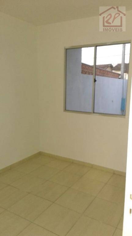 Casa à venda com 2 quartos, 150M2 - Foto 4