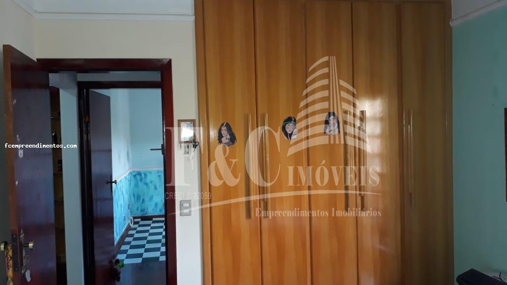 Sobrado à venda com 4 quartos, 343m² - Foto 22