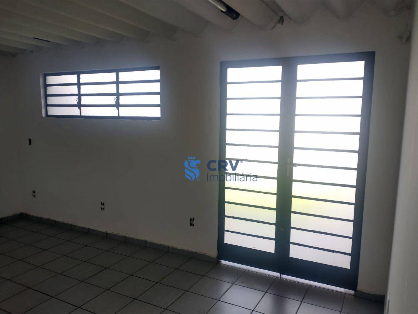 Casa à venda com 3 quartos, 180m² - Foto 16