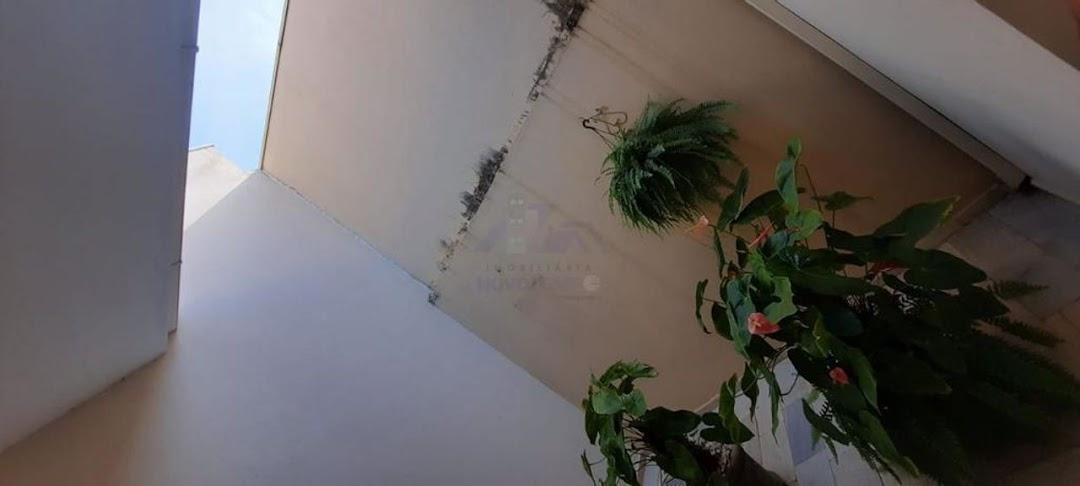 Casa à venda com 3 quartos, 200m² - Foto 45