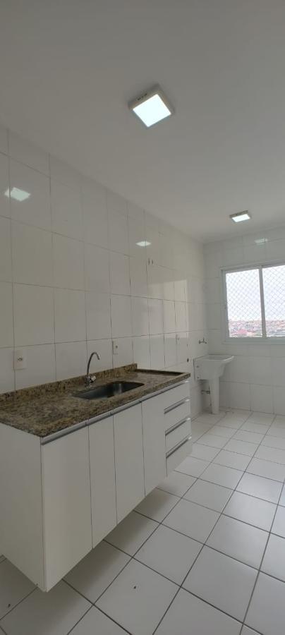 Apartamento à venda com 3 quartos, 81m² - Foto 14