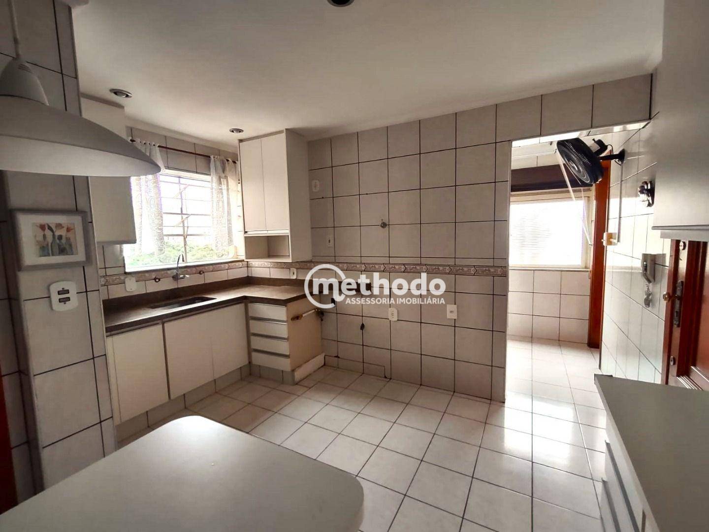 Apartamento à venda com 3 quartos, 137m² - Foto 8